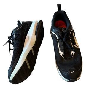 Nike Air Black and White Athletic Shoes 12